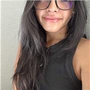 Bacterióloga con vocación por la enseñanza, comprometida en guiar a cada estudiante con paciencia, empatía y entusiasmo